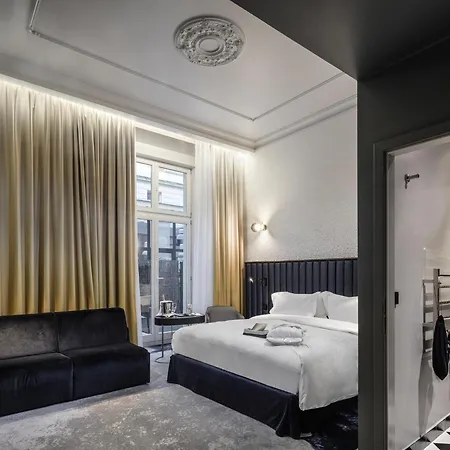 Century Old Town - Mgallery Collection Hotel 4*
